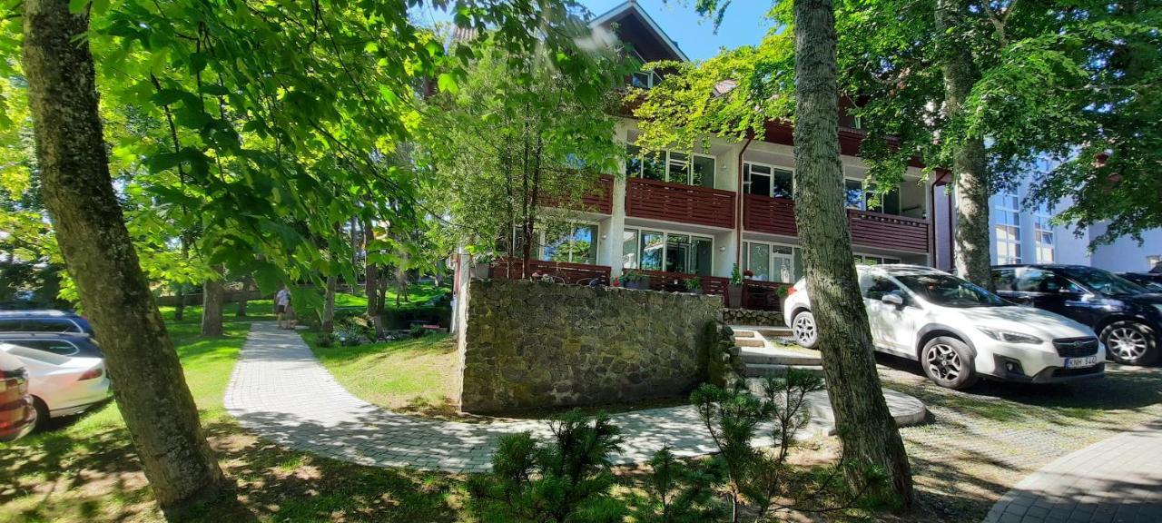 Santauta Appartement Juodkrantė Buitenkant foto